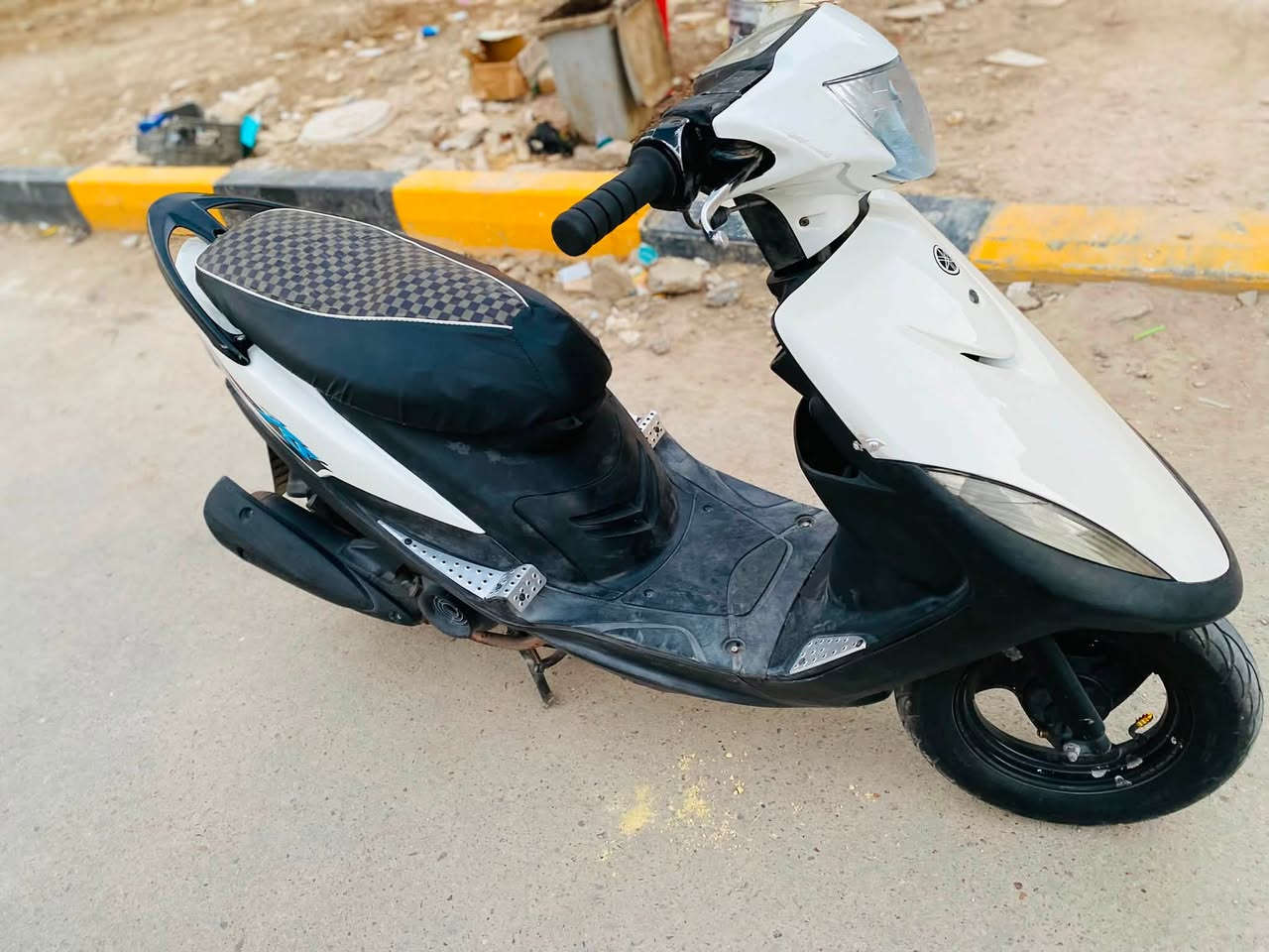 سلام عليكم 
دراجه ماكس عدله للبيع ما مفتوحه شرط الفحص وين مايعجبك افحص كله شغال شلعه ومشي خير من الله كلجات رياضي السعر ٨٠٠وبيها مجال مكاني الناصريه فلكه السماوه *********** ملاحضه الكفر تجاري بس نوعيه اصليه تايون
