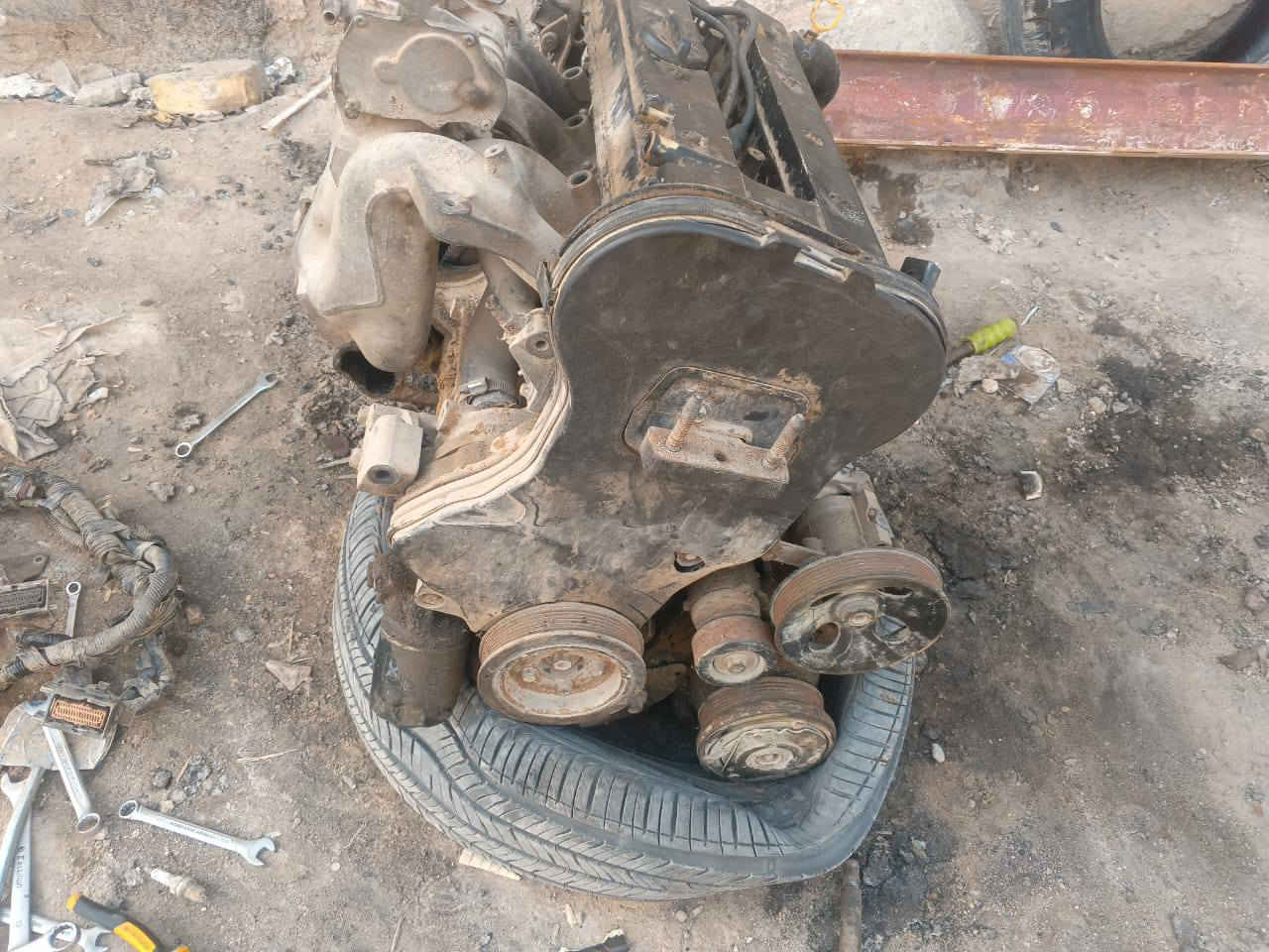 سلام عليكم مكينه فورنزه للبيع  هيه او كيرها اوتفرعاتها او ضفيرتها او عقل للكير او للمحرك او داينموا اوسلف اوكمبريسر كامله بيها خيط بخار قليل بداية نكره سلف شغالة  ناصرية مركز *********** السعر 350
