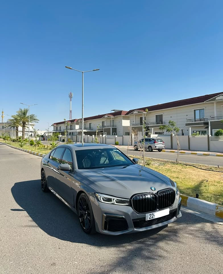 سلام عليكم
Bmw 740i M package 
موديل 2022 
 مواسفات فوول الخير
ماشيية 70 الف مايل
 حجم محرك v6 3.0 لتير توين باور توربو 
باب طويل لارج 
لون سمنتي 
سيارة رقم اربيل تحويل غرامات بشرت 
سيارة وارد امريكي داخلة كلين كاتي دهوك 
سيارة بدون صبخ بدون تبديل  
باب سكن بي شويية PDR
سعر 465 مجال 
***********
مكان سيارة كركوك
