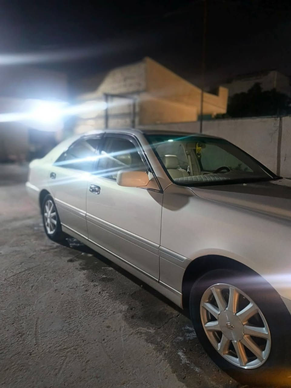 سلام عليكم  جنون   كرستال للبيع  مديل 2002 رقم بصره جديد تحويل ثاني يوم   ٣دكم تحوير عارف العيساوي  دشبول المالكي   مشط أيسر بلاد  حداديه جديده  فول مواصفات  ستيرن كهرباء كشنات كهرباء تنته برده خلفيه كهرباء  كشنات جلد  لايتات زنون ويل ابو نجمه  مكينه دي فور  صغير كفاله عامه حته دعاميات   سعر 175 وبيه مجال  المكان البصره حي الزيتون   ***********
***********
