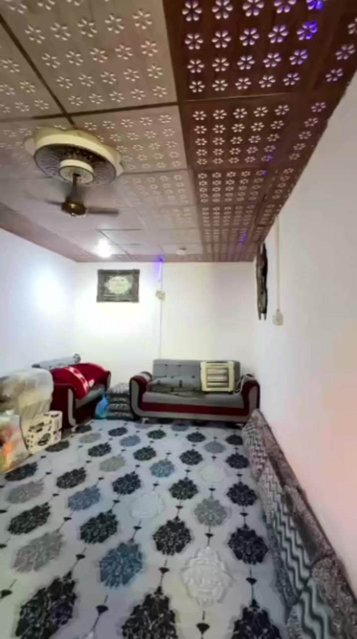 دار سكن بمساحة 100 متر
الموقع/ابي الخصيب الطريق الوسطي قرب مدرسة طيور الخصيب الاهلية
نوع العقار/طابو زراعي عراقي نموذج 25 
يحتوي على غرفة منام واحد القياس 5*4 
نوع السقف سندويج 
السعر المطلوب 30 مليون وقابل للتفاوض
#للأستفسار/واتساب ***********
