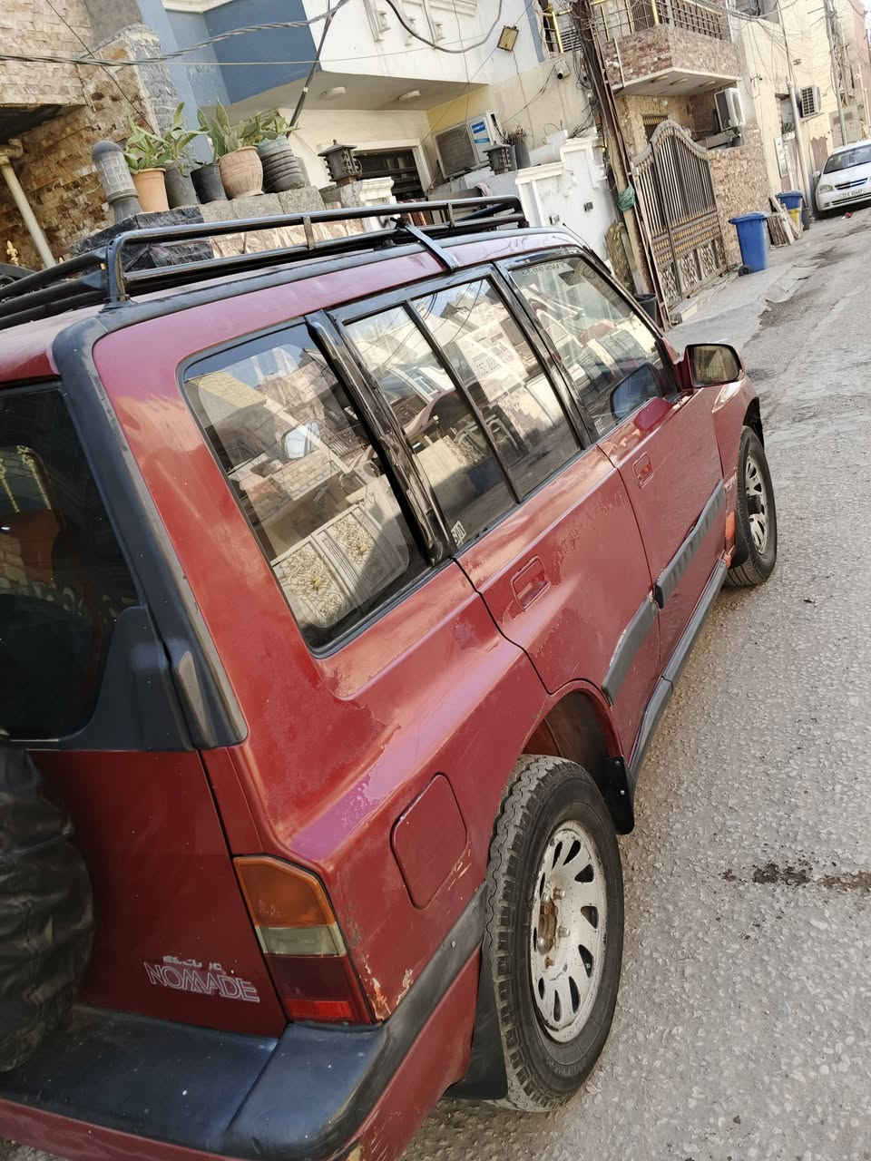 ساسوكي ١٩٩٥ بلاديه  رقم بغداد دولي بسمي بدون صبغ سياره نضيفه
للبيع او مراوس بكورلا ٩٠ حسب القناعه 

*********** شراي فقط يتصل
