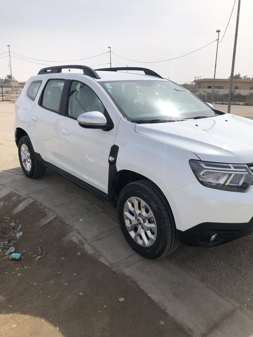 السلام عليكم 
رينو داستر 2025
مرقمة بصرة وكاملة 
ماشية 7000 km
السعر 172
***********
