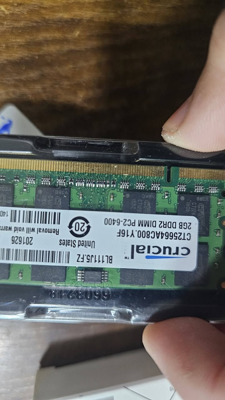 شلعه حاسبات رام DDR2 قطعتين DDR3 قطعه رام لابتوب DDR4 قطعتين DDR2 قطعه كارت شاشه مذر بور قطعتين فان مبرد قطعتين هارد SSD قطعتين 2T....4T
خلي سعرك بالعافيه ابيع شلع مفرد مابيع


**إذا كنت صاحب هذا الإعلان وتريد حذفه لأي سبب، رجاءا أرسل رسالة إلى الدعم الفني**