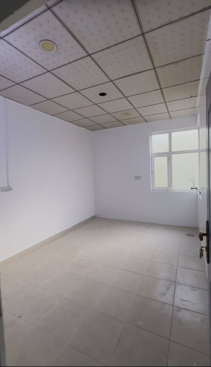 بيت للبيع في مجمع اينده في اربيل 
مجمع اينده 2
المساحة :- 216م 
يتكون من :-
 2 غرفة نوم | استقبال | هول | مطبخ    | مجموعة صحية |  
السعر : 7 دفاتر و 50 ورقة
نقدي بدون اقساط  
***************************************
 خانوو بۆ فرۆشتن لە ئاينده ستى ٢
ڕووبەر :- 216 مەتر 
پێکهاتووە لە :-
2 ژووری نوستن | دیوەخان | هۆڵ | چێشتخانە  | گەرماو 
- بۆ زانیاری زیاتر تکایە پەیوەندی بکەن بەم ژمارانەی خوارەوه
**************
***********

***********

***********

للمشاهدة المزيد من العروضات ومعرفة الأسعار يرجى الانظمام معنا في تلگرام  

‏ https://t.me/erbilkurdastanaqarat
