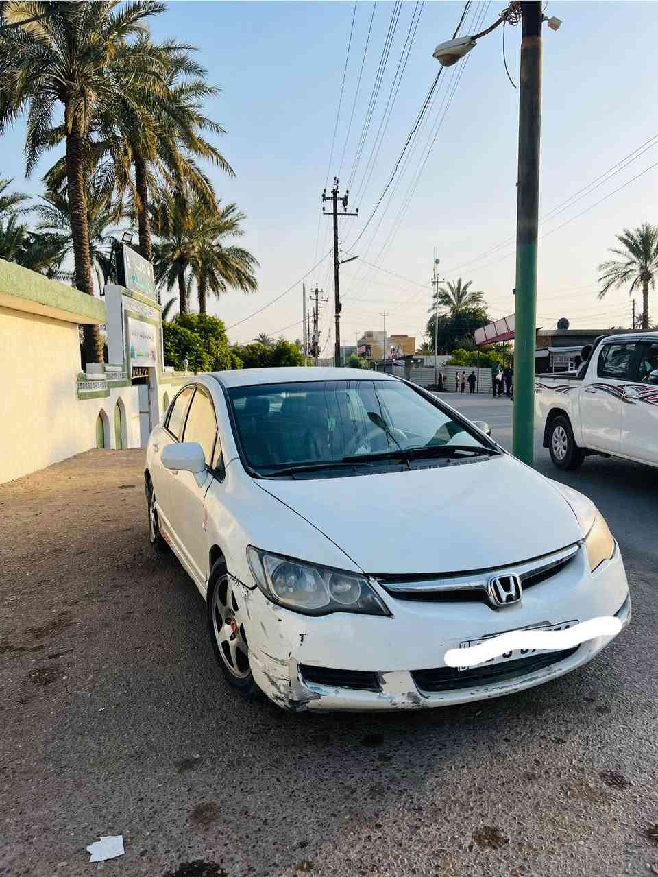 للبيع سعر 65$ هونده سفك موديل 9. كير محرك صدر تبريد كله جديد ***********ما متوجد على فيسبوك بوك مو مالتي ***********
