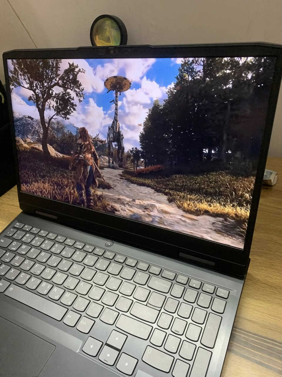 مرحبا شباب
عملاق الكيمنك من لينوفو فئه ideaPad Gaming 3
الجهاز شرق اوسط وكاله مضمون من خلل او ملاحضه اكيد
ياتي بعتاد ممتاز
شاشه حجم 15.6 انش بمعدل تحديث 144فريم  بخواص low blue الوان ممتازه
معالج خارق من انتل
Core i7-12700H-5.20GHZ BOOSTED 16core
من الجيل الاثنا عشر فئه H الكيمنك
كرت الشاشه المنفصل احترافي من
Nvidia RTX 3050-Ti full performance DLSS
نسخه الTi لاقصى اداء
رامات سعه كبيره 24GB DDR4 قابل للتطوير
هارد حجم كلي 750GB SSD  قابل للتطوير و الاضافه
كيبورد ضوئي وبطاريه تستمر اكثر من ساعتان
اكيد الجهاز احترافي بكافه الكمينك او برامج الانتاجيه
السعر ٧٩٠ الف فقط
بغداد قرب البياع و يوجد توصيل ايضاً 
تواصل***********
