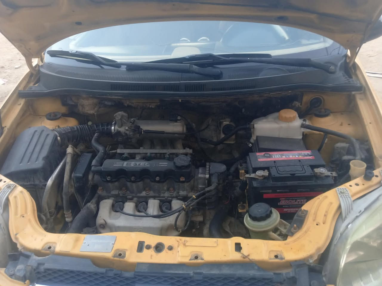 السلام عليكم افيو موديل 10خليجي شركة رقم نجف مدور قم انكليزي مصفره وكامله
السياره كير. ومكينه شرط والمكينه 1400المفتوح كير عادي تخم تأثير حداديه حلوه دواخل حلوه تبرييدعوزه غاز  السيارة مكفولة من ضربه بيه صبغات بل باب سابق والهلات اثراخياست  مكان السيارة نجف *********** السعر٤٥
