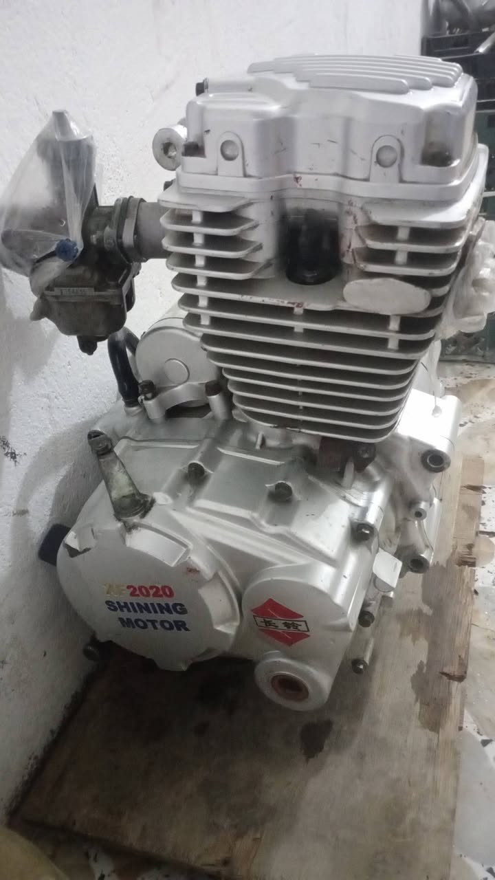 مكينه مديل 20مامفتوحه ابد ناعمه ونضيفه  قفل 75 حله ***********
