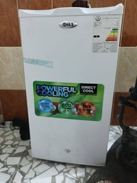 ثلاجة • حالتها ١٠٠٪ • ما مستخدمة