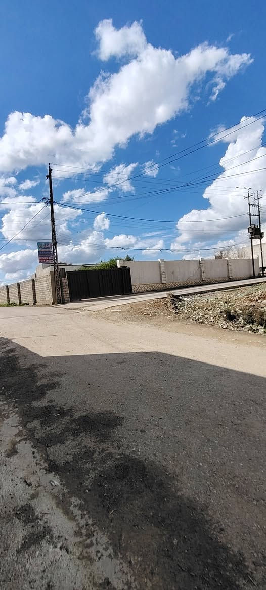 #أرض_للبيع 💥
#مساحة240 متر واجهة 10 متر  موقع حي الزيتون بعد مدرسة غصن الزيتون جهة الملايين الثانية موقع مرتفع اتجاه قبله خدمات كامله #ماء_كهرب_تبليط

السعر 32مليون
للتواصل مراسلة الصفحة
الأتصال واتساب *********** ☎️
