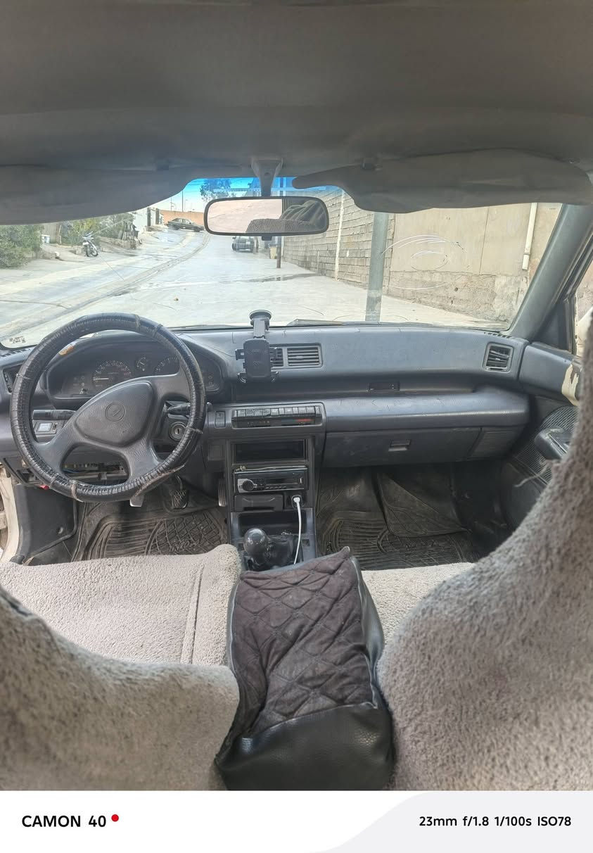 سيارة دايهاستوو
موديل /1990 
سنوية مشروع وطني و بعد جديد لحد شهر ١١ سعر ١٥ ورقة 
*********** 
شرط تحويل و وكالة دفتر بانزين موجود
