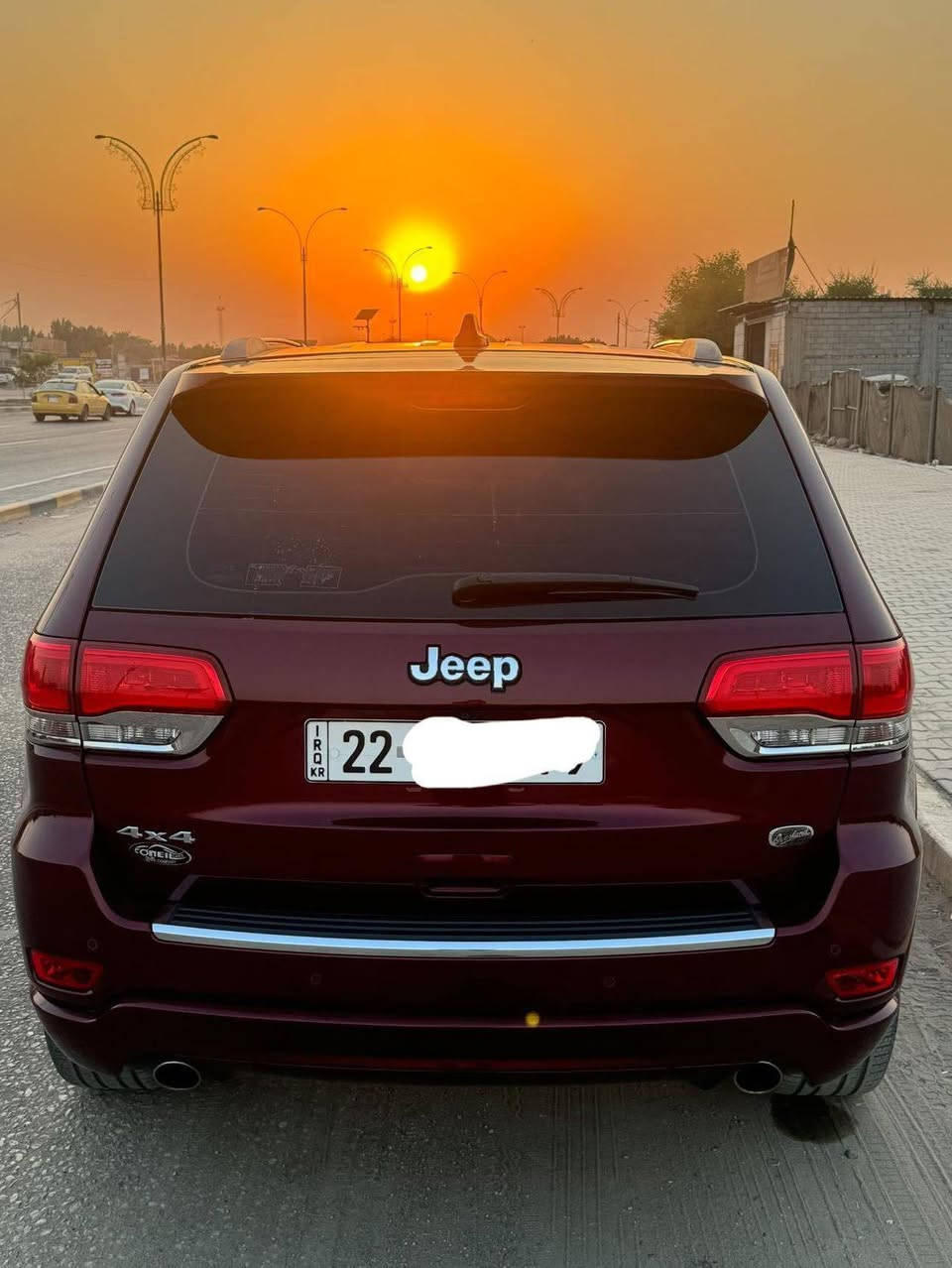 السلام عليكم
جيب اوفر لاند

موديل 2018 رقم اربيل وكالة او تحويل موجود

سيارة خليجي اللون ماروني 6 سلندر كفالة عامة 

ماوس فور ويل 4x4 

شاشات حجم كبير 3

رادار جانبي + نقط عمياء

كشنات حضن جلد كهرباء 

كشنات خزن ميموري

تبريد تدفئة كشنات امامي + خلفي تدفئة

تدفئة ستيرن

زنون 

سستم صوت

تشغيل عن بعد

مري قلاب عند الرجوع

اشاير مري 

مري شفط + هيتر

جنطة كهرباء

حساس خلفي

بريك تلقائي عند الرجوع

نظام اوتو ستوب عند الوقوف

نظام eco,sport

ماسحات اوتو

باقي المواصفات المعروفة والسيارة جديدة بمعنى الكلمة 

مكانها بابل 
السعر 270 وبيه مجال بسيط

للمعلومات اتصل ***********

***********
