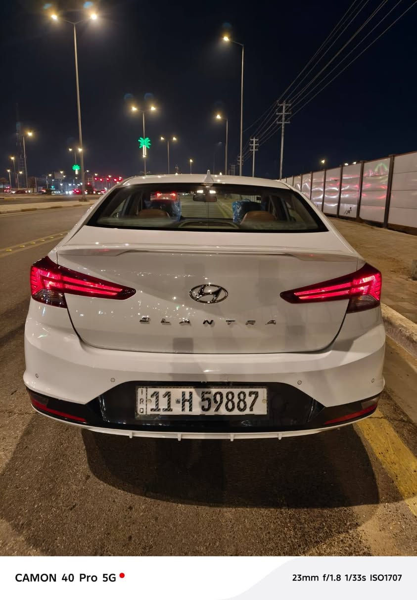 النتر موديل 20  خليجي 
محرك 2000 دوش المرغوب موصفات
 فول بصمه فتحة ترحيب عند الاقتراب اشاير
 مري كهرباء صندوق ذكي فتح عند الاقتراب 
دواخل جلد  شاشه اندرويد السيارة كفالة عامه
 رقم بغداد الجديد ب اسمي
رقم *********** ***********
