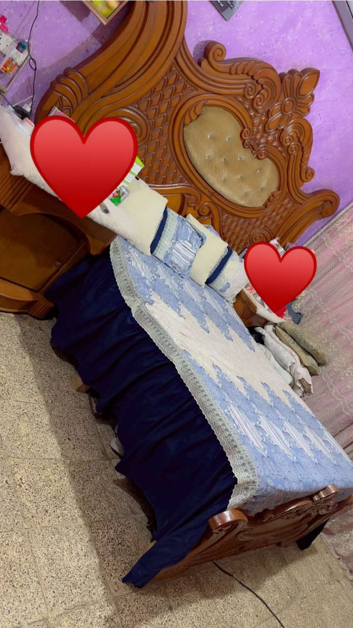 غرفه نوم كاملة وجديده مابيها ايي ضرر تسكام عنوان السماوه


**إذا كنت صاحب هذا الإعلان وتريد حذفه لأي سبب، رجاءا أرسل رسالة إلى الدعم الفني**