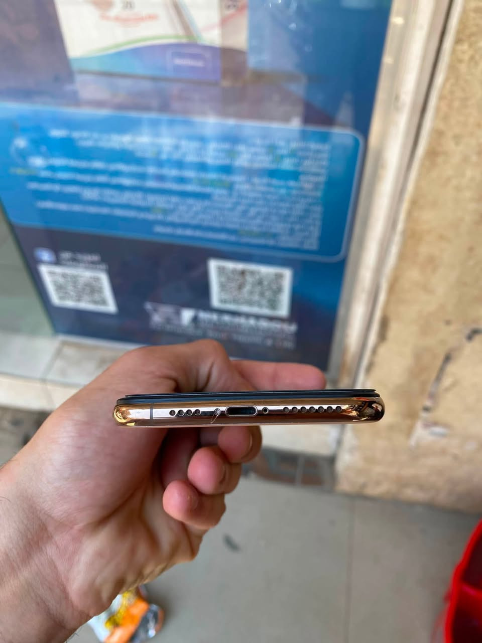 ايفون xs max
مساحه256
بطاريه ١٠٠٪؜ متغيره انضف حاجه
مغير شاشه اصليه 
والضهر فيه اللقطه دي
الجهاز نضيف اوي ومفيهوش خرابيش ومتحافظ عليه
للتواصل :01141594591


**إذا كنت صاحب هذا الإعلان وتريد حذفه لأي سبب، رجاءا أرسل رسالة إلى الدعم الفني**