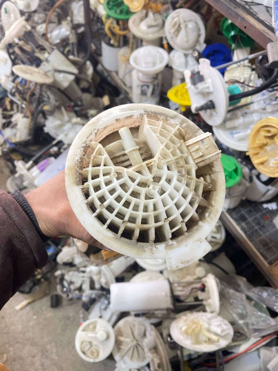 من رخصة صاحب المجموعة متوفر قواعد فيت بم دوج دورنكو قديم اصلي تفصيخ نظافة ١٠٠% عنواني واسط متوفر توصيل كل العراق *********** ٧٠ الف سعره القاعده
