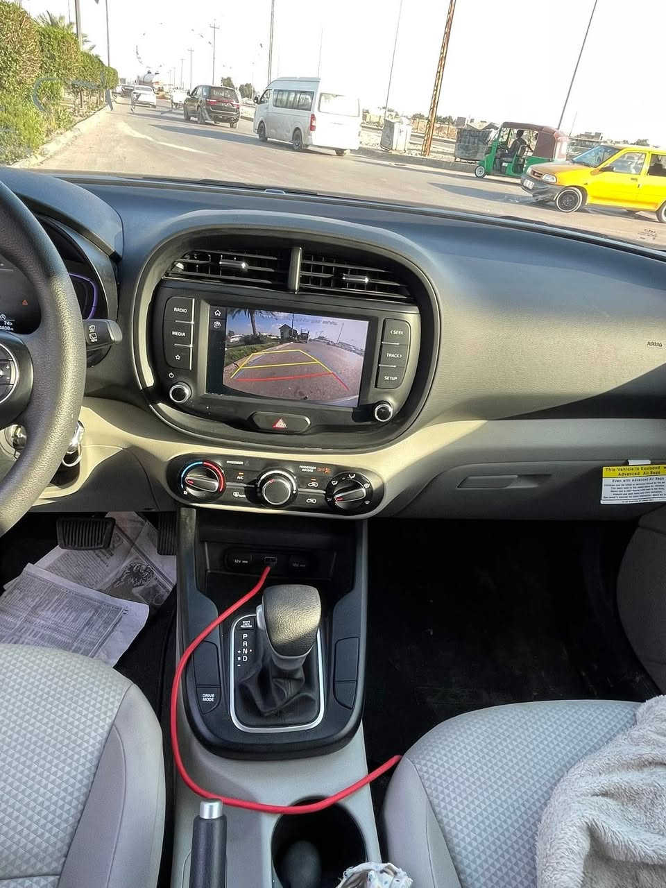 السلام عليكم صول 25 ماشيه 4000 المواصفات معروفه ***********
