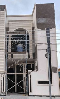 حي الخليج • ١٠٠م • تسليم مفتاح