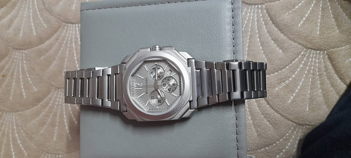 السلام عليكم ساعة للبيع السعر 35الف بغداد الوشاش رقم ***********
