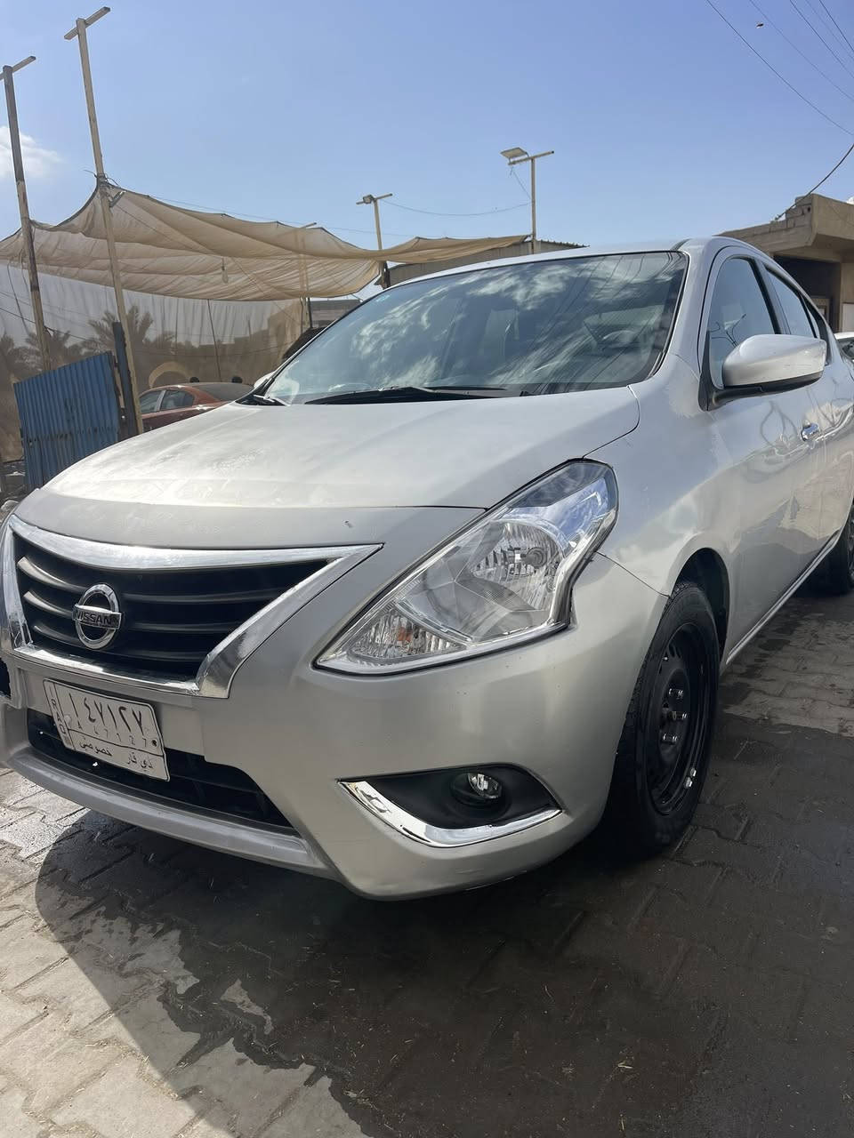 السلام عليكم ورحمة الله وبركاته
نيسان فيرسا مديل 2015 
وارد أمريكي مدكر وبنيد 
مكينه كير تبريد حداديه تمام 
بيهه صبغ مداكر ثنين إماميه وبنيد
سياره مسويلهه ادامه كامله 
تخم تاير حداديه منظومة تبريد 
بلكات فيت بم نوزلات 
رقم ذي قار مشروع وطني تحويل بالبصره
راعيهه بالبصره 
سنوية لل2029 تنتهي
مكاني البصره ابي الخصيب 
السعر المطلوب 80 وبيهه مجال قليل 
للاستفسار ***********
