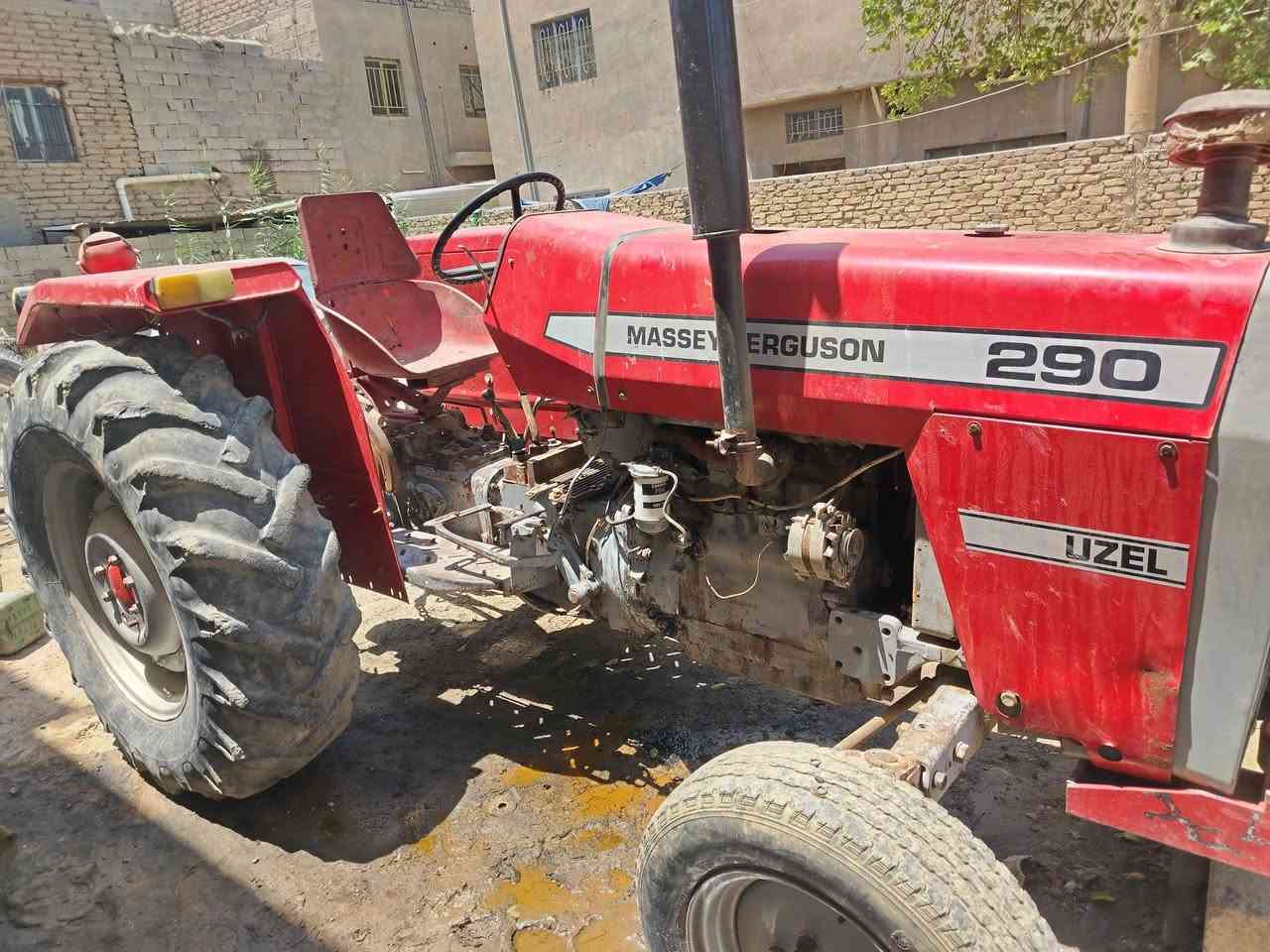 للبيع مكينة فورگسن انكليزي مديل 69 محدثه 82 حجم 290  محرك بي تبخير  3كير  المكان سامراء بدون اوراق ( السعر 3.500 )مكلف بل نشر صاحب الرقم ***********
