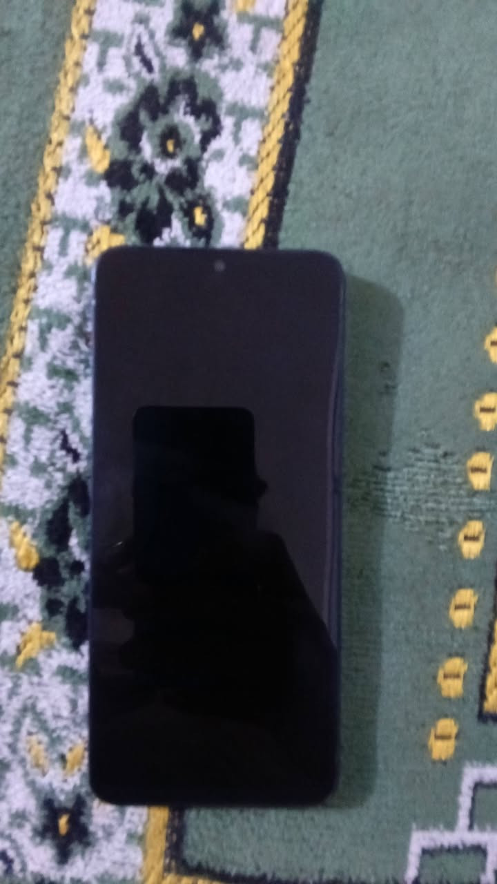 موبايل ريدمي c14
نضيف فول نضافه يعجبك 
بي شخط بصيط بل شاشه 
مستعمل ٢شهر 
للاستفسار ‏‪0787 390 9522‬‏
