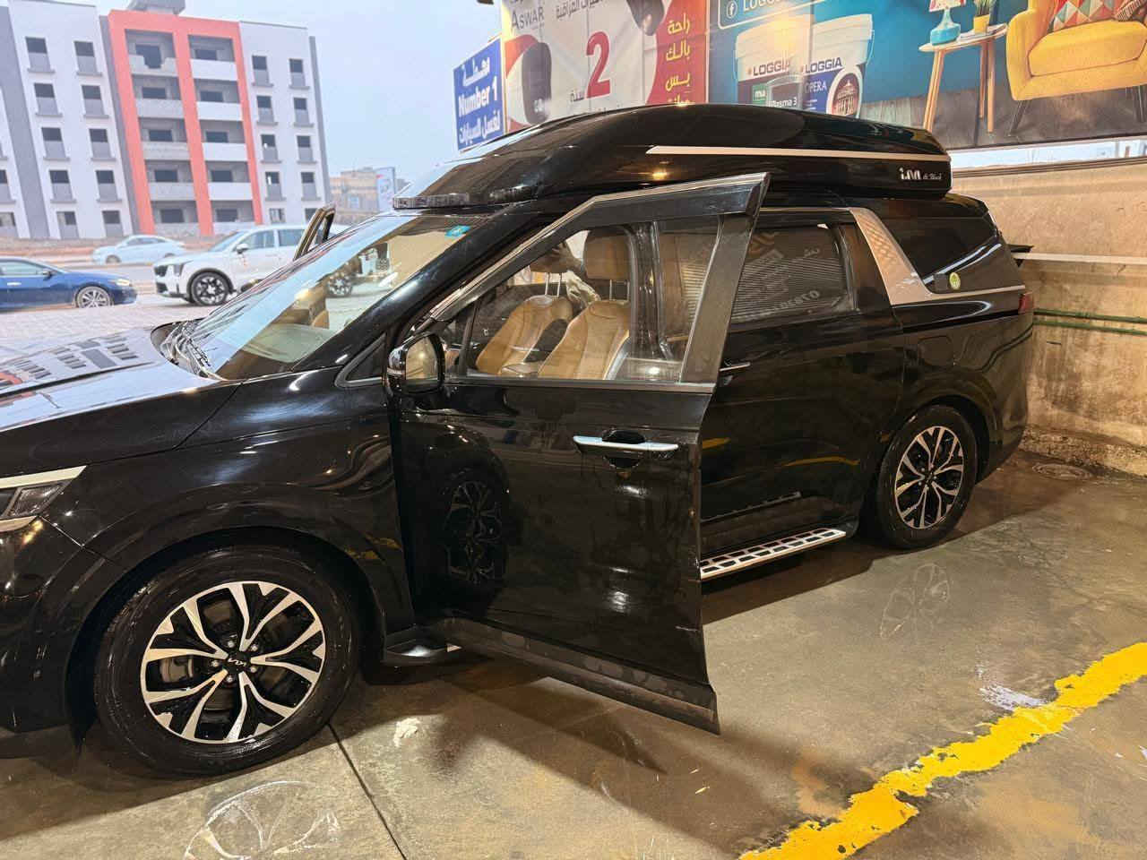كيا كرنفال ٢٠٢٣ VIP 
بدون ضرر
خطين ⛽️ غاز + بنزين 
محرك ٣٥٠٠ \ ٦ سلندر
رقم قادسية 
البيع بعد فحص السونار من قبل المشتري
علماً السيارة لم يتم عمل أي بوليش 
السعر ٢٨٠
***********
***********
***********
