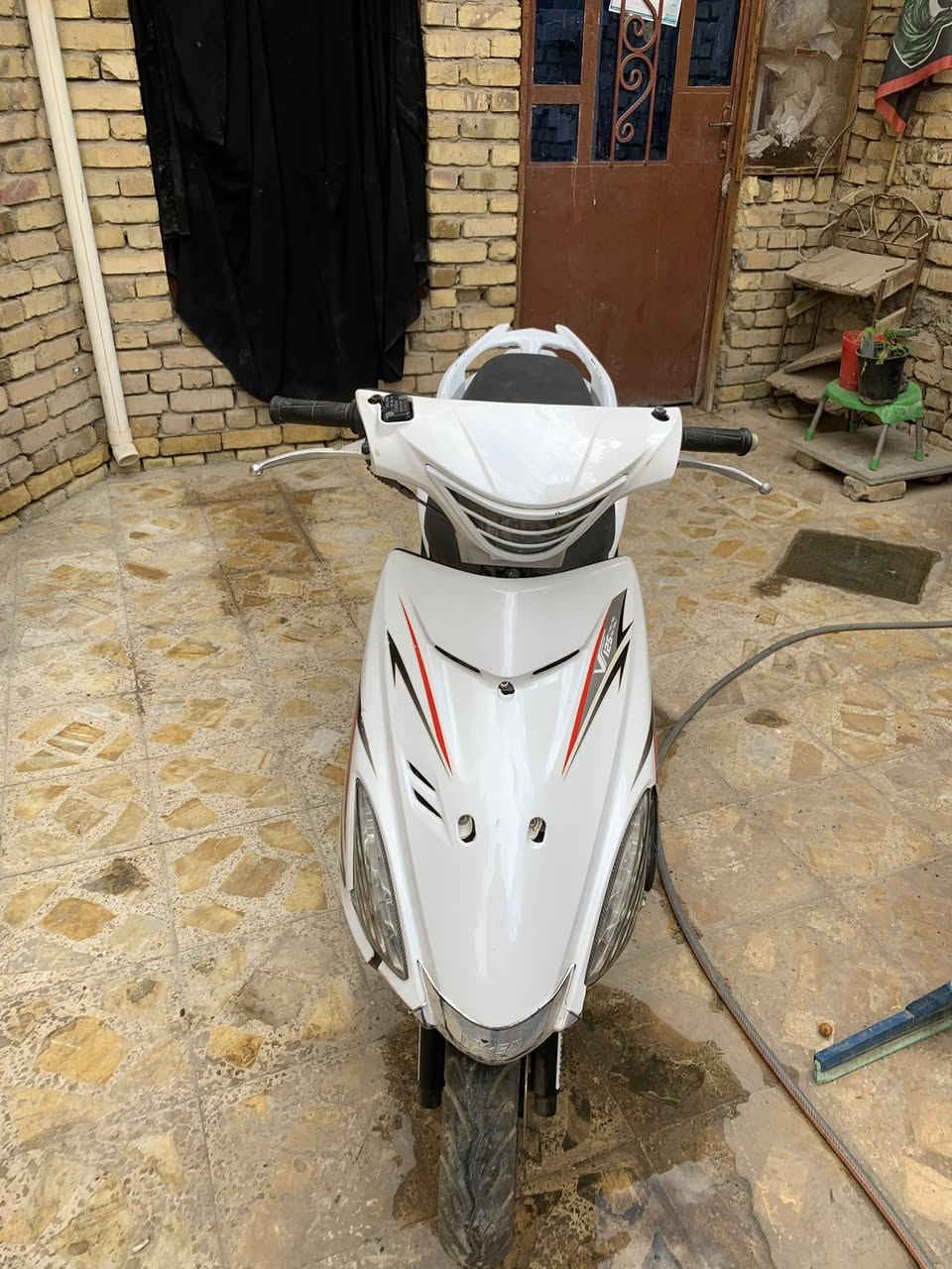 كوم حديد !!!!
ب150 الف و بيها مجال بسيط 
تجيب ستوته تحمل و تروح 
الي تفيده علق و ادخل خاص


**إذا كنت صاحب هذا الإعلان وتريد حذفه لأي سبب، رجاءا أرسل رسالة إلى الدعم الفني**