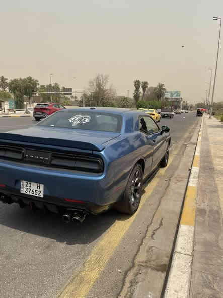 جالنجر 2020 sxt 
لون بحري حادثها جاملغ خلفي 
ماشيه 58 الف ميل السيارة مكفولة گير ومحرك وتبريد السيارة على ايدي وماكو هيج نظافة
بيها چم مكان بسيط بارد 
صور الحادث موجوده بلمنشور 
سعرها 193 وبيها مجال بسيط 
مكاني حي القاهرة-شارع فلسطين
***********
