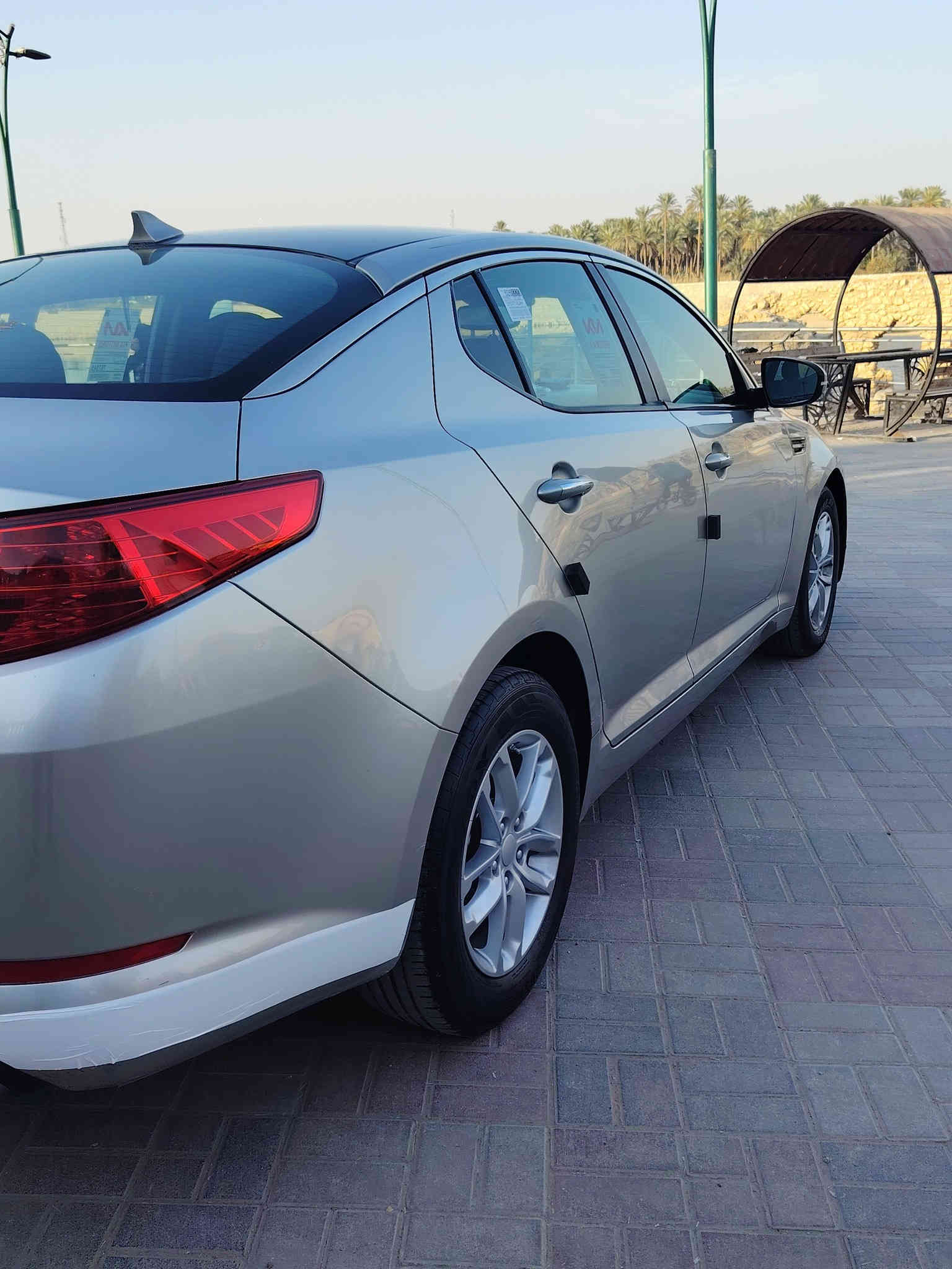 سلام عليكم للبيع او مراوس حسب القناعة كيه اوبتما 
موديل 2013 امريكي 
محرك وكير تبريد كفاله
 محرك 2400 GDi
لون سلفر 
وارد امريكي ضرها فقط البنيد الباقي كفاله 
بدون ايرباك
ماشية 120
سونار موجود بل منشور 
  رقم بغداد تحويل مباشر السعر113 بيها مجال
العنوان الانبار قضاء هيت *********** /***********
