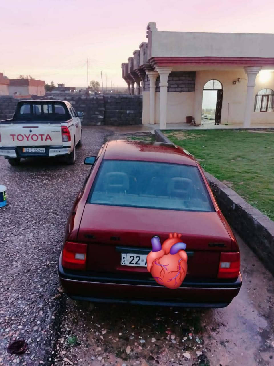 السلام عليكم ورحمة الله وبركاته
سياره فكترا موديل ٩١
محرك ١٨
لون ماروني
رقم اربيل دولي
هزه جديده
بدون خياس
بدون صبغ
فقط جماليه لا اكثر
سنوية لل٣١  شرط التحويل
 السعر ٥٤ وبيها مجال سياره نضيفه حيل مو شويه
  ‏‪***********‬‏موجود على الخط وعلى الوتساب
المكان صلاح الدين االشرقاط
