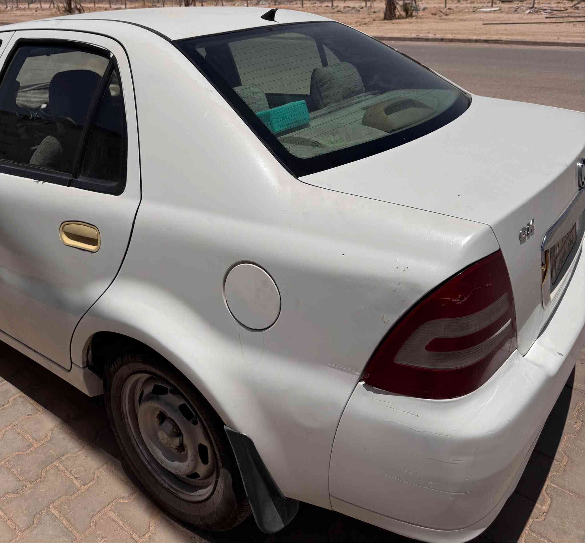 سيارة جيلي سي كي 2013 رقم كربلاء باسمي السعر 32 ورقة 
بيها بنيد مبدل ومصبوغ لان غير لون
والباقي بارد وتكحيل مال طخات 
كير ومكينة وتبريد خير من الله النجف, العراق


**إذا كنت صاحب هذا الإعلان وتريد حذفه لأي سبب، رجاءا أرسل رسالة إلى الدعم الفني**