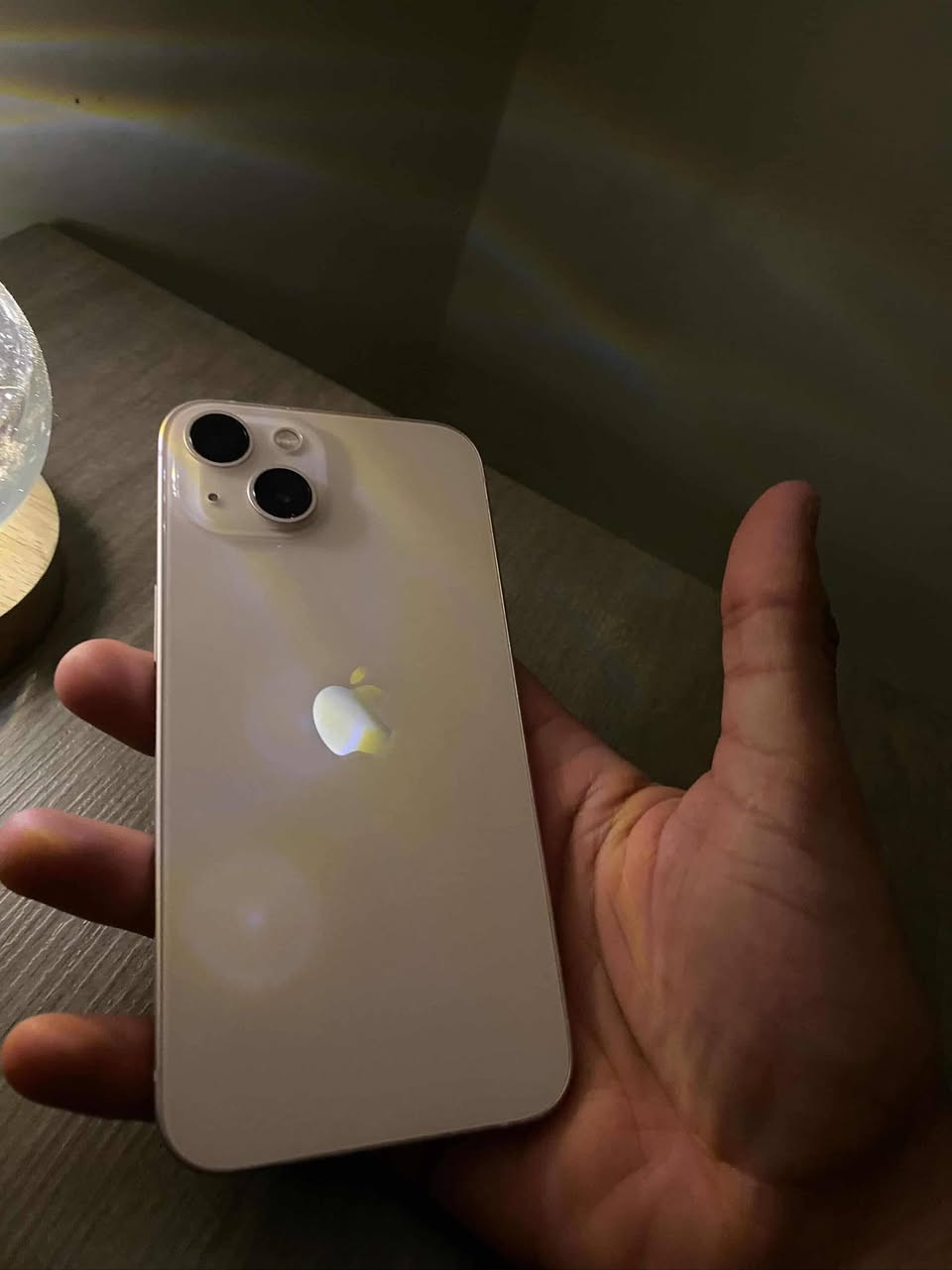 ايفون 13 نضافه 100‎%‎
شرق اوسط مامتفوح 
بطاريه 85 
ذاكرة 128
سعر 410
ملحقات فقط حافضه


**إذا كنت صاحب هذا الإعلان وتريد حذفه لأي سبب، رجاءا أرسل رسالة إلى الدعم الفني**