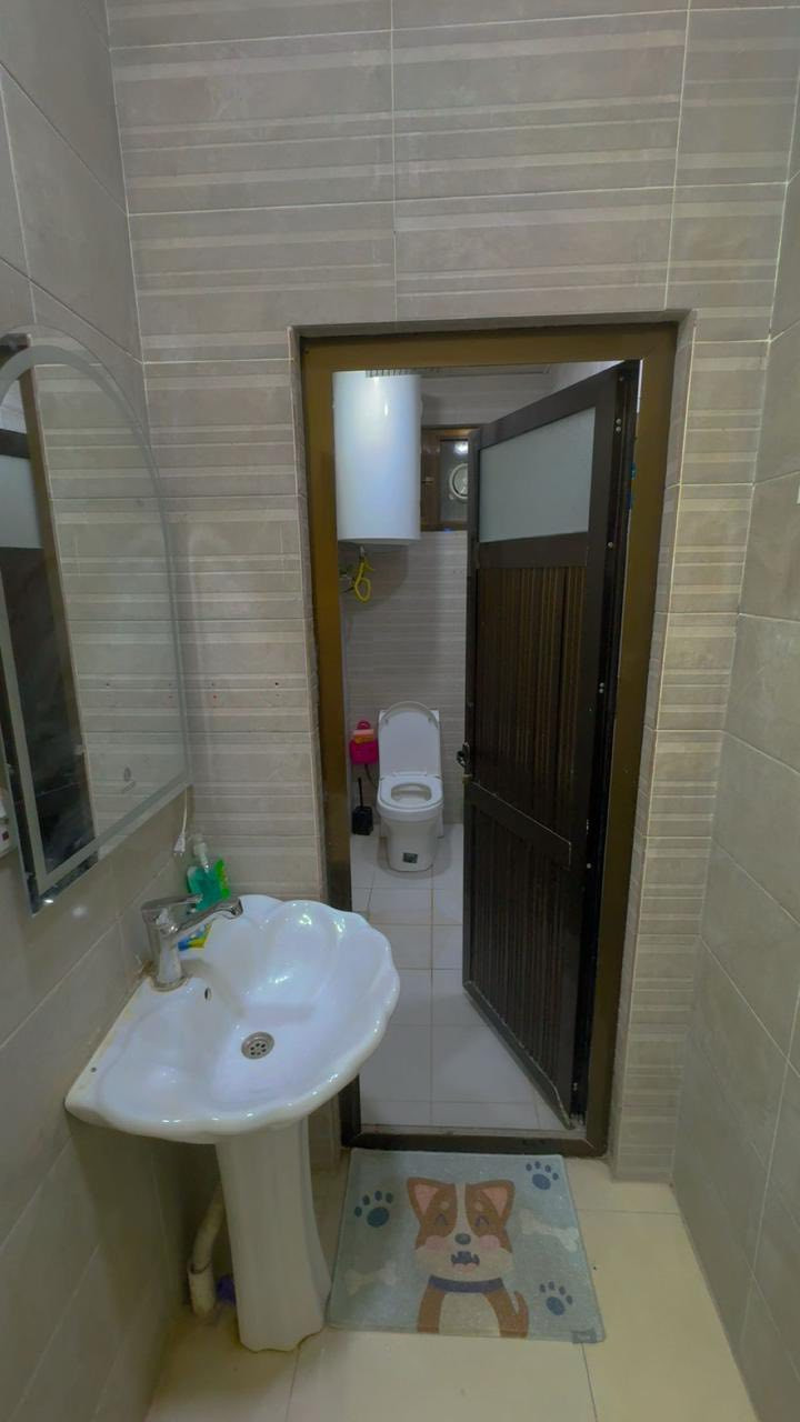 تحية طيبة

شقق تجارية مؤثثة للإيجار 

المساحات المتوفرة 

160 م

110 م

المواقع المتوفرة 

الكرادة الشرقية

عرصات الهندية 

(شركات - موظفين - مغتربين)

للاستفسار عن السعر و باقي التفاصيل يرجى الاتصال على الأرقام التالية 

***********

***********

العادل للاستثمار والتطوير العقاري
