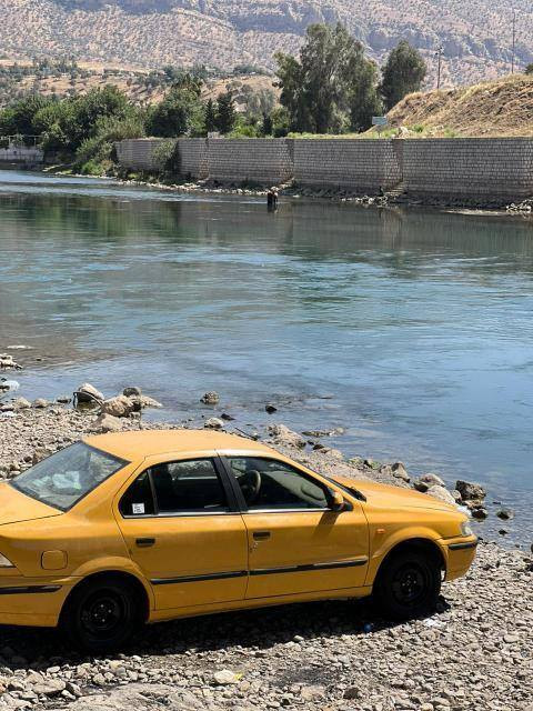 السلام عليكم سمند للبيع موديل 12كرستال بسمي رقم نكليزي بغداد مصفره غرامات وهيئه***********.السعر36$
