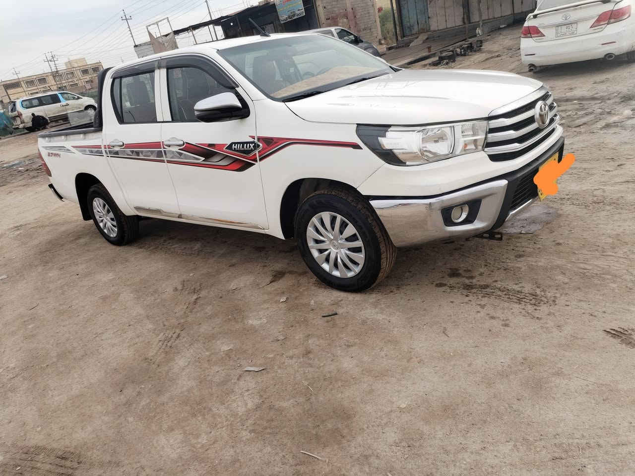 السلام عليكم للبيع هايلوكس موديل ٢١ بس الخطه ٢٣ بانزين و غاز انسه الصرفيه حداديه ١٠٠ بل ١٠٠ تخم تاير باله ياباني توه مشدود تجي وشوف ابعينك  رقم أربيل أتريد وكاله أتريد تحويل انا حاضر تبريد ثلج نعمه من الله البدي بي بارد مكان السياره بصرة كرمة علي حي الرسالة *********** سعر ٢٠٠
