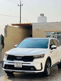 لبيع سورنتو موديل 2023   فول واحد على واحد لخير السياره أمريكيه   كلين...