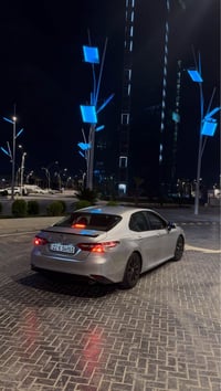 كامري LE • ٢.٥ لتر • قير 8 أوتوماتيك