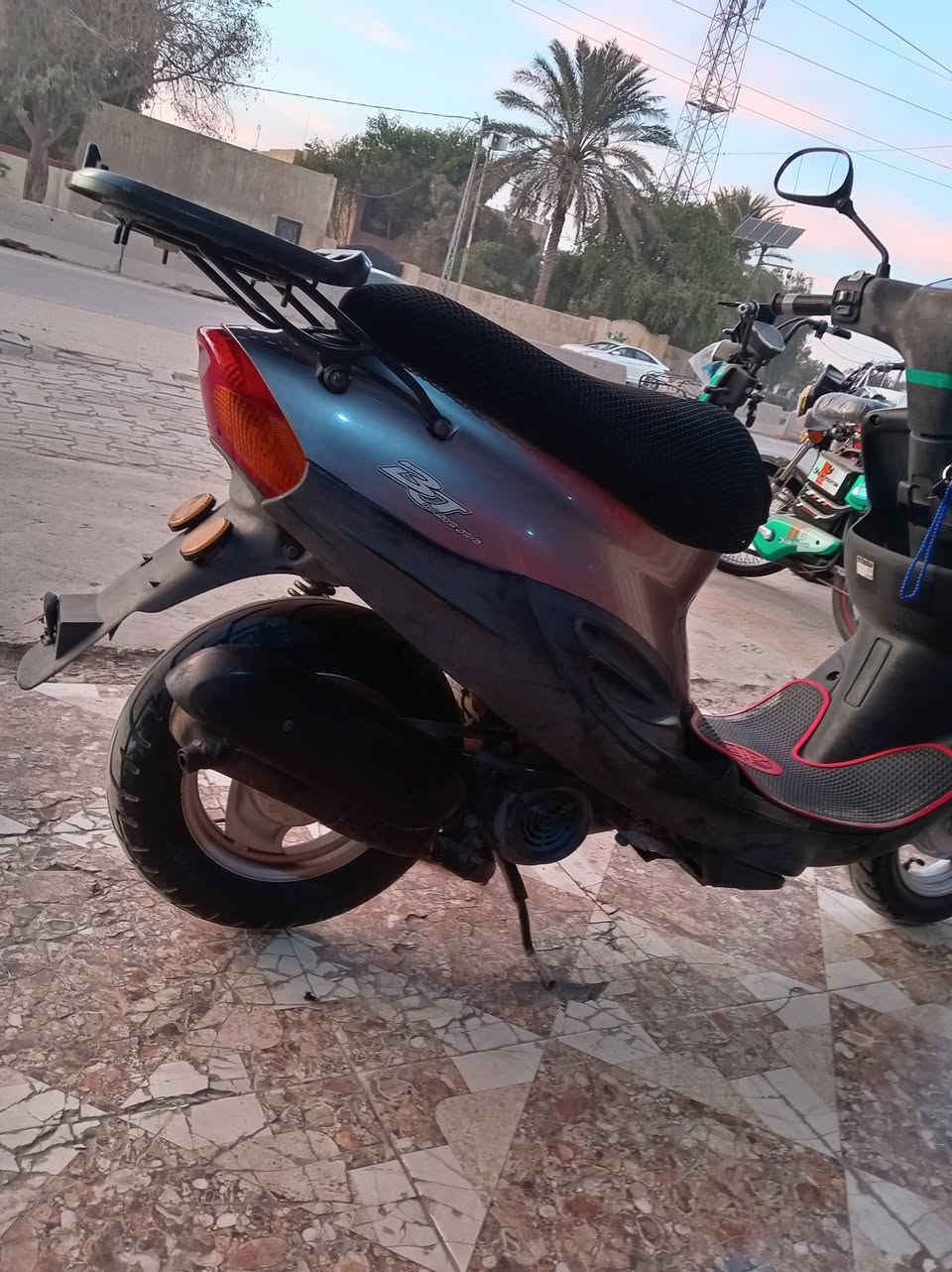 السلام عليكم دراجه للبيع بيجي 9زروف دراجه مكفوله كفاله عامه السعر 700 وبيه مجال *********** العنوان بابل المسيب حي المعلمين
