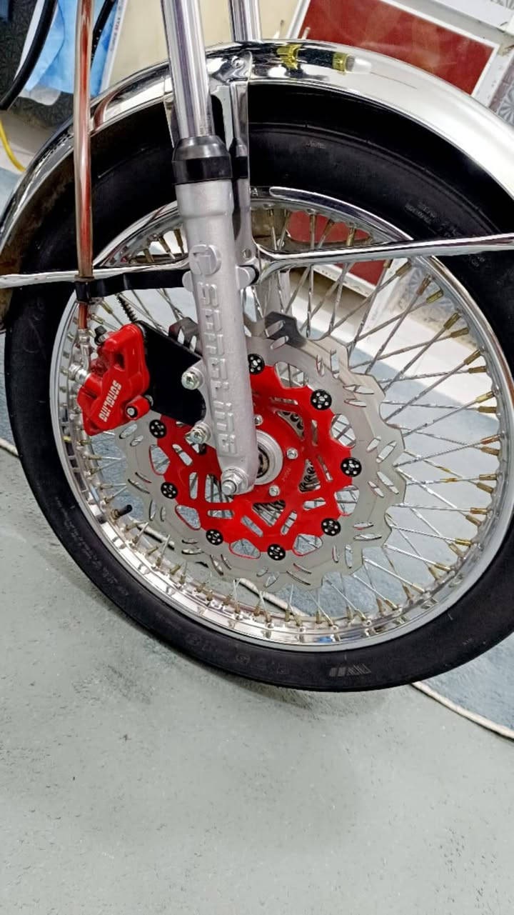 السلام عليكم دراجه لبيع تايكر مويل 2025 المحرك كافله عامه كهربائيات كله شغاله اوراق اصولي وهذن الصور قديمات السعر 650 وبيه مجال الرقم ***********
