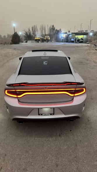 دوج جارجر 2023 RT 5700 رقم بغداد 
—————————————————
المواصفات فول للأخير ما عدا الراداري الأمامي 
1-فتحه 
2-مقاعد جلد مخمل + حضن 
3-مقاعد تدفئه + تبريد 
4-تدفئه ستيرن 
5-مرايه هيتر + رادار + ترحيب 
6-تحكم سبورت + سوبر تراك باك 
7-شاشه كبيره 
8-لايت زنون بلادي 
9-دشبول جلد خياط 
10-تحكم ستيرن كهربائي 
11-كشنات ذاكره + تحكم كهربائي جهتين 
12-شفتات ستيرن 
13-سستم صوت 
————————————————-
الحادث جاملغ وبنيد للاستفسار *********** 
السعر 255
