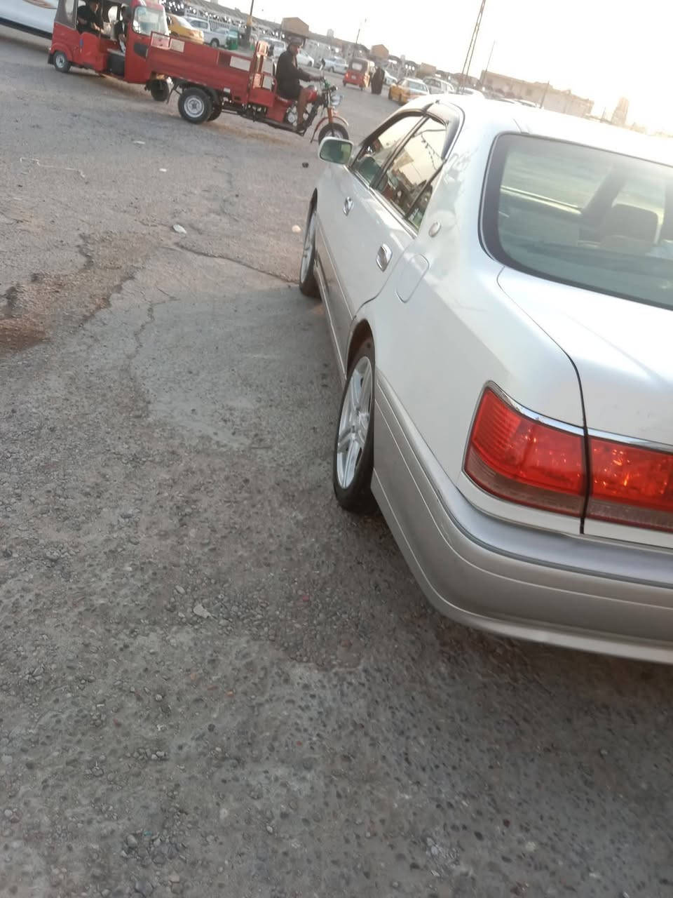 سلام عليكم جنون ملكه 2003 سياره جديده جاهزه من كلشي أدوات كصه وحده محرك دي فور برده خلفيه منضومه زنون تخم تاير حداديه كله جديد تبريد ثلج تدفه مكان سياره ميسان العماره الاستفسار الاتصال بل ***********
