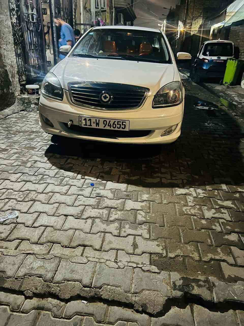 سلام عليكم سياره جيلي مديل 2012سياره بيه ضربه جاملغ فقط سياره مكفوله كير مكينه خير من الله تبريد شغال تخم تاير سياره كلش نضيفه سعر 48و بيه مجال حك جيه تصال رقم هاتف ***********
