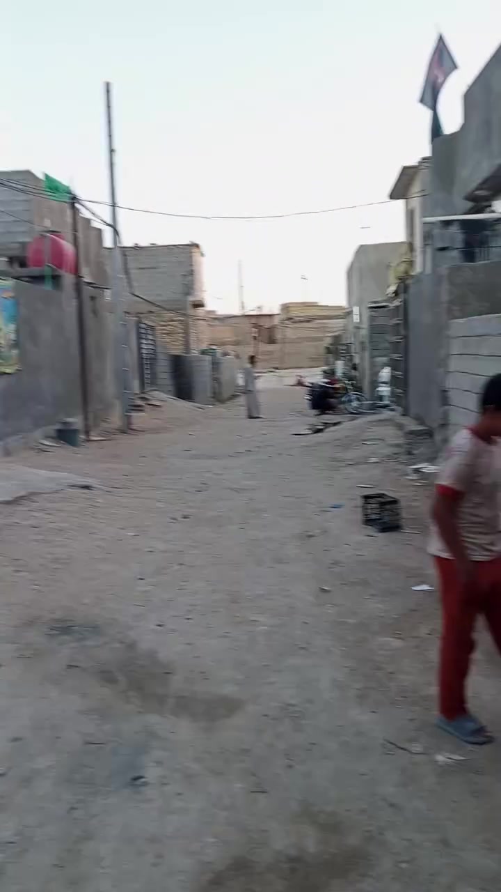 السلام عليكم ورحمة الله 
بيت لليجار 100متر يجاره250
كربلاء المقدسة قرب كنطرة السلام 
***********‬‏
***********

