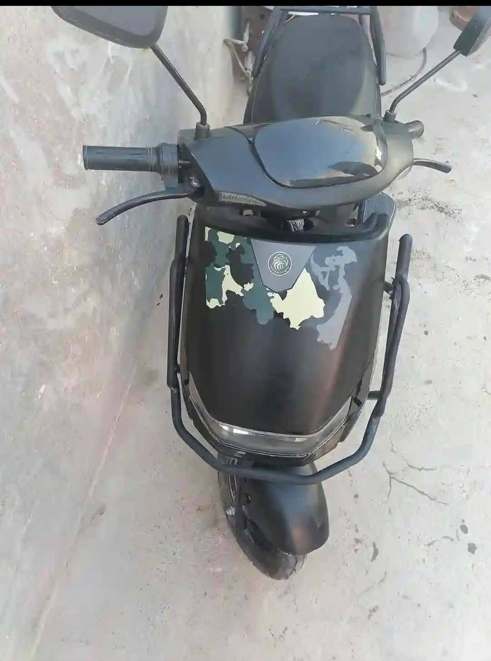 بدون بطاريات ( تاخذ 7 بطاريات )
بدون جاملغ خلفي
ماكو توصيل
مكاني نجف
بيها مجال النجف, العراق


**إذا كنت صاحب هذا الإعلان وتريد حذفه لأي سبب، رجاءا أرسل رسالة إلى الدعم الفني**