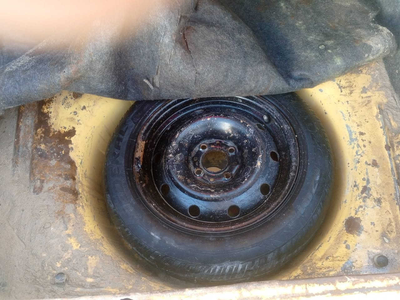 سلام عليكم بيجو مديل 2010 مكينه وكير شرط رقم نجف الماني أليف راعيه موجود بل بصره يمي سنويه منتهيه ب 23  مصفره هيئه وغرمات 

مكان بصره زبير 

السعر 18 وبيه مجال


**إذا كنت صاحب هذا الإعلان وتريد حذفه لأي سبب، رجاءا أرسل رسالة إلى الدعم الفني**