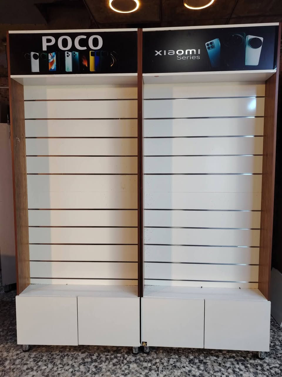 العلق تم حدد مكانك توصلك الاسعار مكان #البصرة
(#لا #يوجد #توصيل #محافظات #حاليا) 

(#لا #يوجد #توصيل #محافظات #حاليا) 

تم وصول فاترینات جميع الوان جهاز استلام 

ما يهمنه صعود أسعار الخشب جوه سوك 

الخشب((mdf) وليس ملامين 

من لديه الحجز يارت يجي يستلم بضاعه

فاترينات خشب جميع الألوان 

يوجد عمق 20*ارتفاع 250سم

يوجد عمق 30 ارتفاع 250سم 

#اكو_تفصال_حسب_لطلب 

مكان #البصرة #البصرة 

 يوجد توصيل داخل البصرة فقط 

(#لا #يوجد #توصيل #محافظات #حاليا) 

 *********** واتساب وانتصال

ملاحظه السبب عدم الذكر الا.سعار انحضر
