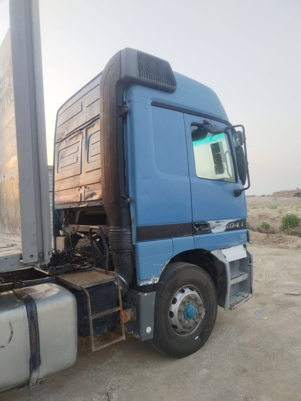 سلام عليكم مرخصت مدير الكروب كتروز للبيع موديل 2002رقم بصره بسمي مكفوله كفاله عامه جاهزه للعمل سياره مكاني بالزبير ***********
