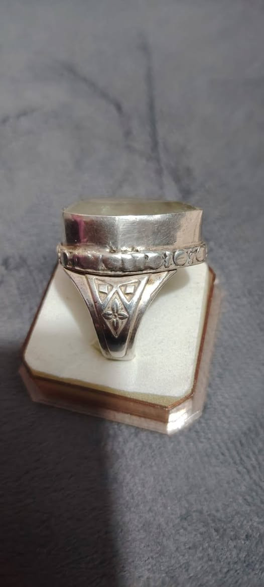 خواتم فضه صياغه ثقيلة كلمن وسعره يوجد توصيل


**إذا كنت صاحب هذا الإعلان وتريد حذفه لأي سبب، رجاءا أرسل رسالة إلى الدعم الفني**